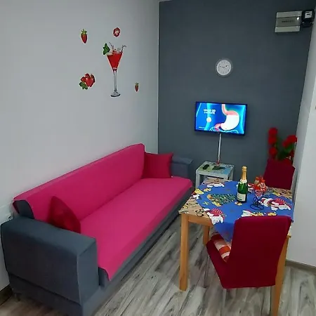 Ema & Sea Apartment's With Free Private Parking