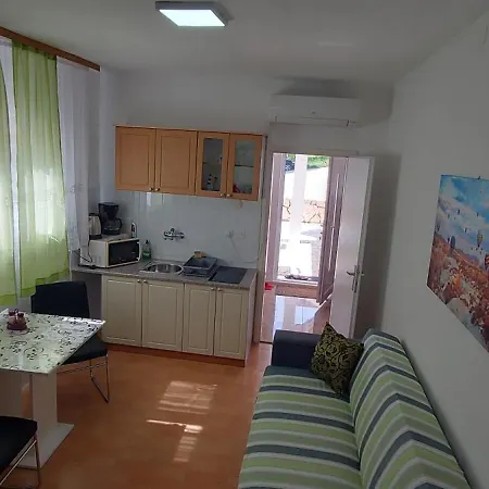 Apartment Ema & Sea Apartment's With Free Private Parking