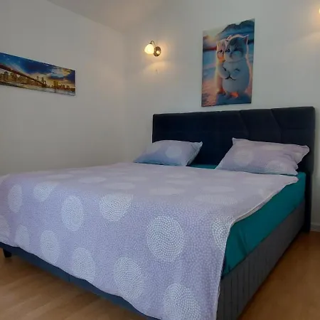 Apartment Ema & Sea Apartment's With Free Private Parking Pula