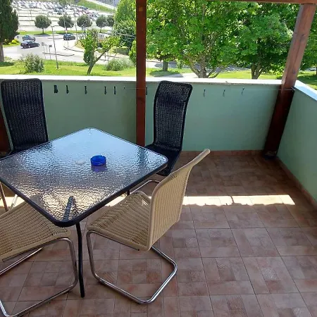 Ema & Sea Apartment's With Free Private Parking Apartment