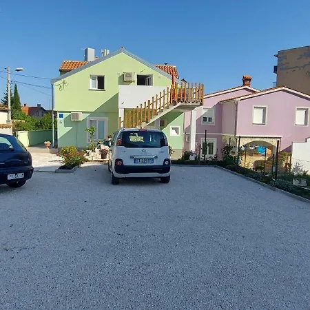 Apartment Ema & Sea Apartment's With Free Private Parking Pula