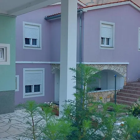 Ema & Sea Apartment's With Free Private Parking Pula