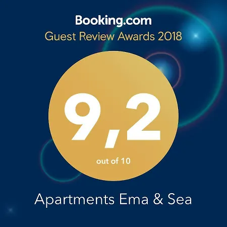Ema & Sea Apartment's With Free Private Parking Apartment