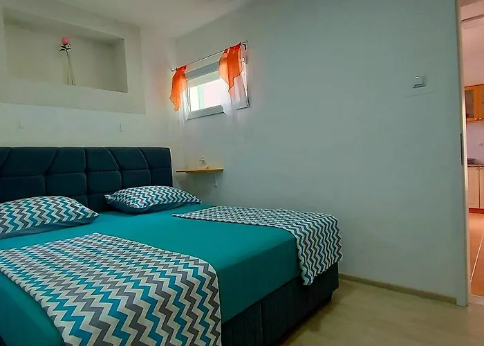 Ema & Sea Apartment's *