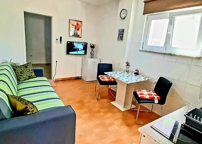 Ema & Sea Apartment's * Πούλα