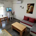 Ema & Sea Apartment's Appartamento Pola