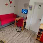 Ema & Sea Apartment's بولا