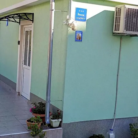 Appartamento Ema & Sea Apartment's Pola