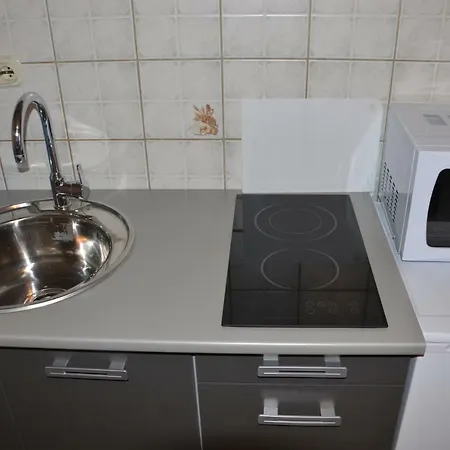 Ema & Sea Apartment's With Free Private Parking Apartmán