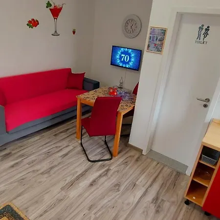 Ema & Sea Apartment's Pula